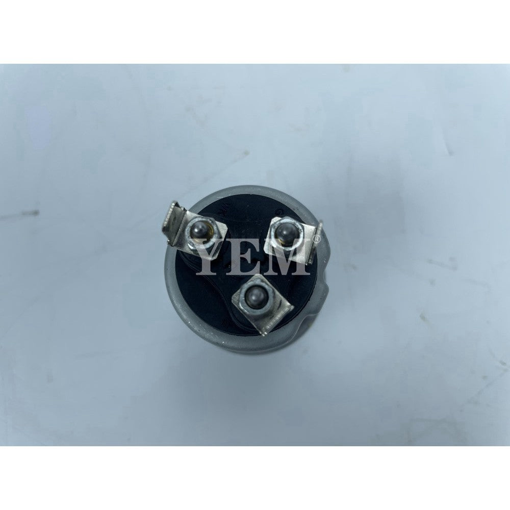 For Liebherr D924 Oil Pressure Sensor 6000900 Engine Parts