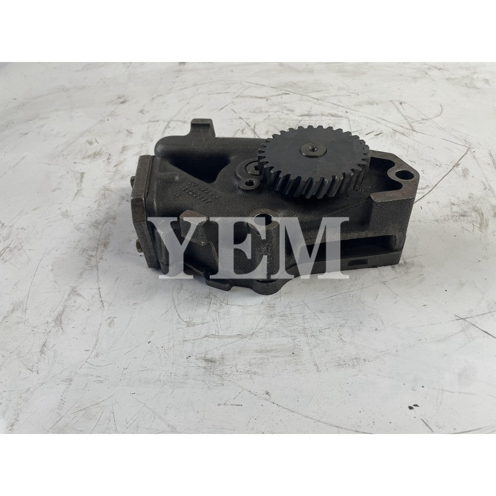 D926T Oil Pump 9889750 For Liebherr Engine Parts