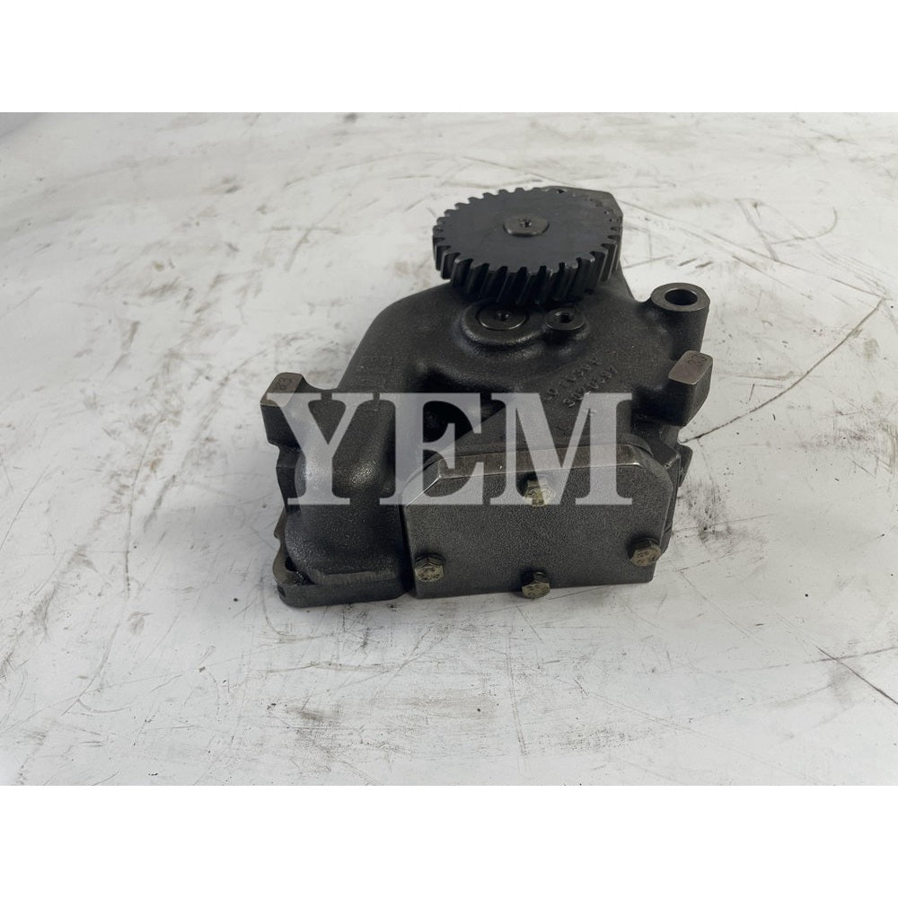 D926T Oil Pump 9889750 For Liebherr Engine Parts