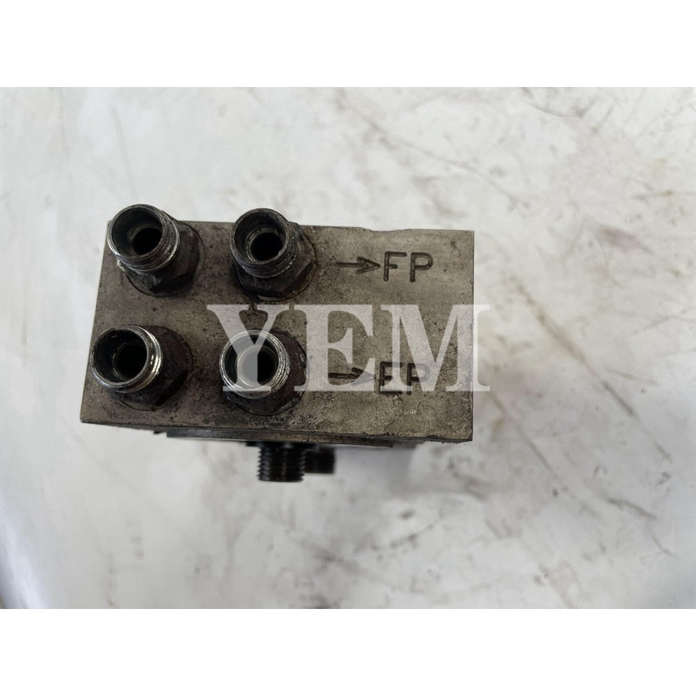 D926T Fuel Filter Head 9885358 For Liebherr Engine Parts