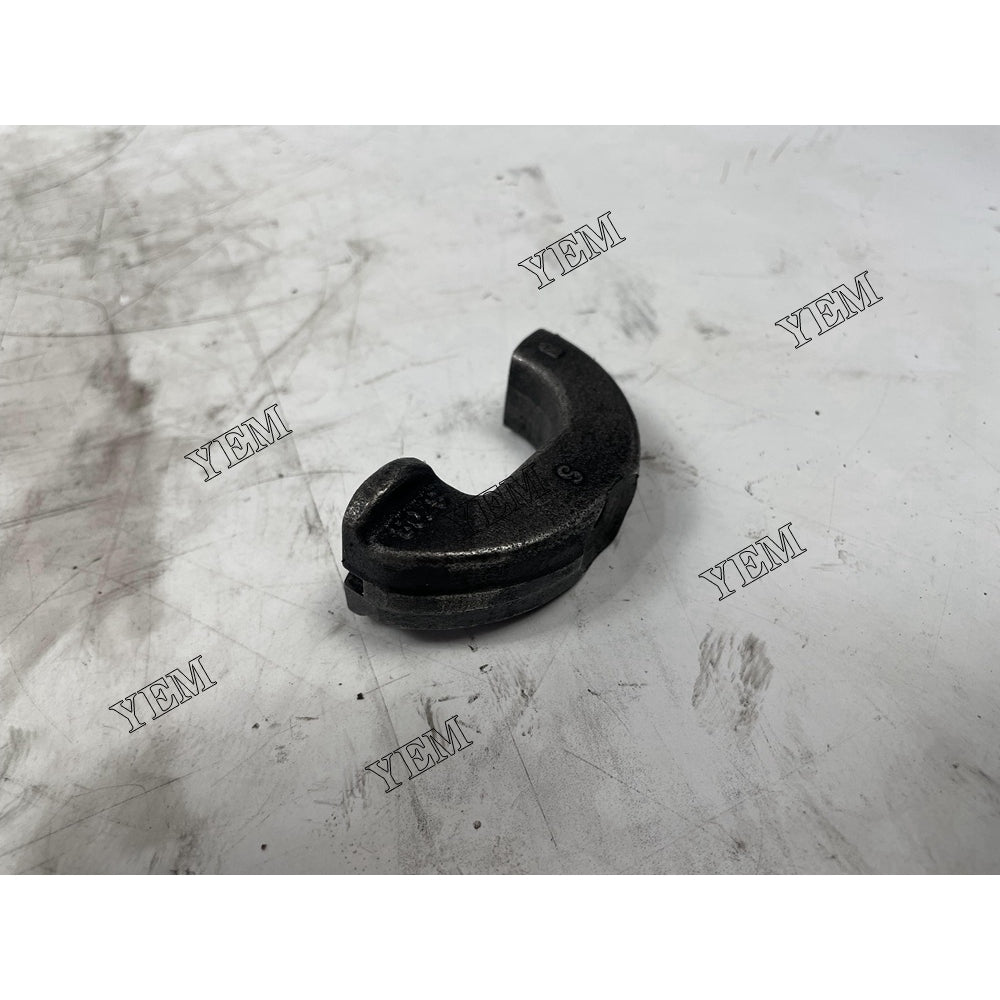 D934T Nozzle Retainer 9075372 For Liebherr Engine Parts